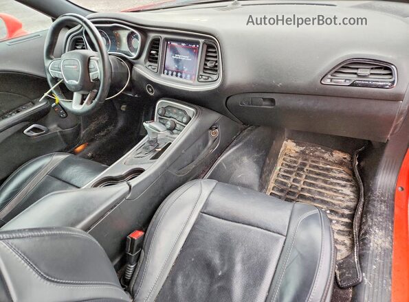 2C3CDZGG5HH588661 2017 DODGE CHALLENGER Оранжевый Вид панели приборов