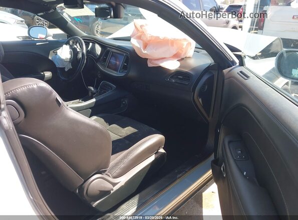 2C3CDZJG2NH128295 2022 DODGE CHALLENGER Серый Вид салона спереди