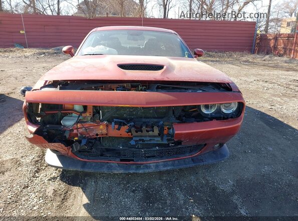 2C3CDZJG3PH616884 2023 DODGE CHALLENGER Оранжевый Вид задней части салона