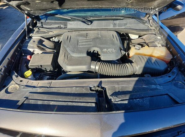2C3CDZKG8LH110766 2020 DODGE CHALLENGER Угольный Вид задней части салона