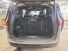 2018 Chrysler Pacifica Touring L Серый vin: 2C4RC1BG0JR235195
