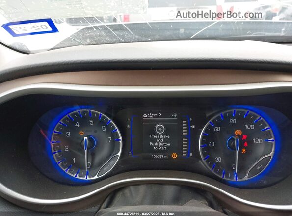 2C4RC1BG2JR142341 2018 CHRYSLER PACIFICA Silver Вид задніх сидінь