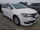 2020 Chrysler Pacifica Touring L White vin: 2C4RC1BG2LR279640