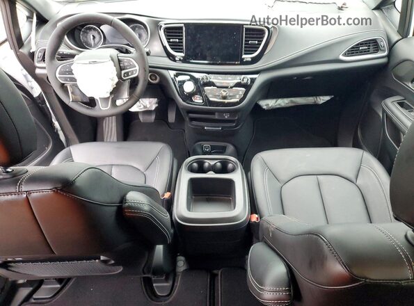 2C4RC1BG2TR171048 2026 CHRYSLER PACIFICA Белый Вид панели приборов