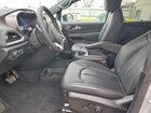 2026 Chrysler Pacifica Select Серебряный vin: 2C4RC1BG2TR236030