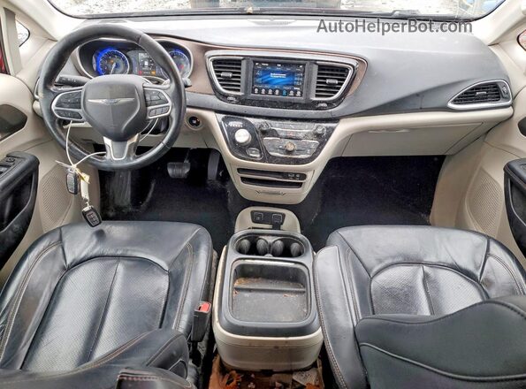 2C4RC1BG4KR525747 2019 CHRYSLER PACIFICA Red Vista del salpicadero