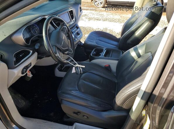 2C4RC1BG4LR109893 2020 CHRYSLER PACIFICA Gray Vista interior delantera