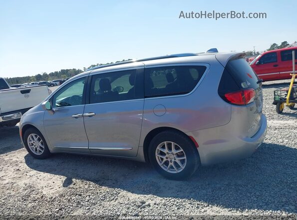 2C4RC1BG4LR125012 2020 CHRYSLER PACIFICA Серебряный Панорамный вид салона 360°