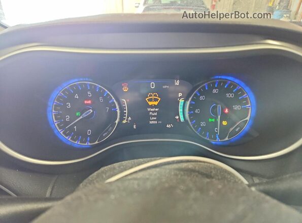 2C4RC1BG4RR175983 2024 CHRYSLER PACIFICA Белый Вид щитка приборов
