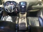 2016 Chrysler Town & Country Белый vin: 2C4RC1BG5GR198458