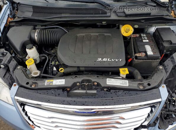 2C4RC1BG5GR221995 2016 CHRYSLER TOWN Бирюзовый Вид подкапотного пространства