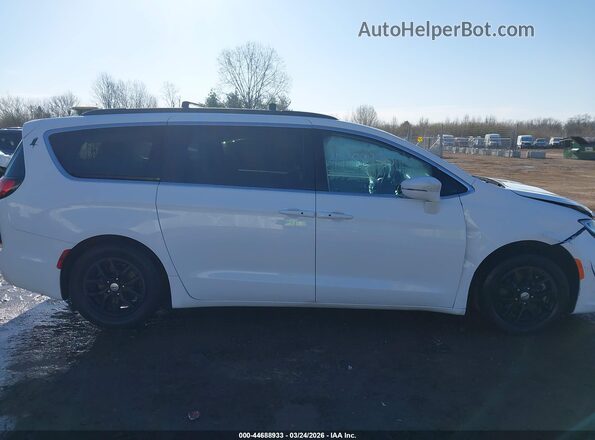 2C4RC1BG5NR170690 2022 CHRYSLER PACIFICA White უკანა სალონის ხედი
