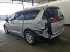 2026 Chrysler Pacifica Select Серебряный vin: 2C4RC1BG5TR185848 Damage: Left Qtr Panel, Severe Damage, Replacement Required