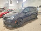 2021 Chrysler Pacifica Touring L Gray vin: 2C4RC1BGXMR596924