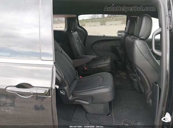 2C4RC1BGXTR231027 2026 CHRYSLER PACIFICA Черный Вид наклейки с VIN-кодом