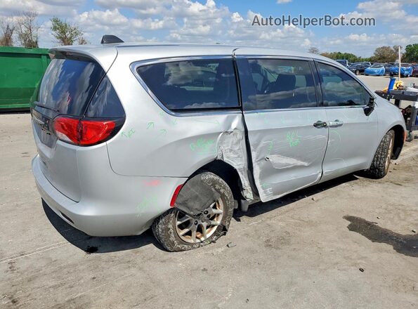 2C4RC1CG0NR204565 2022 CHRYSLER VOYAGER Серый Задняя правая четверть
