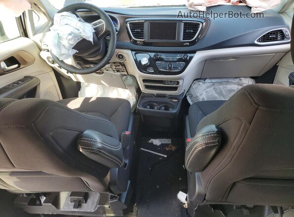 2C4RC1CG2PR548577 2023 CHRYSLER VOYAGER Черный Вид панели приборов