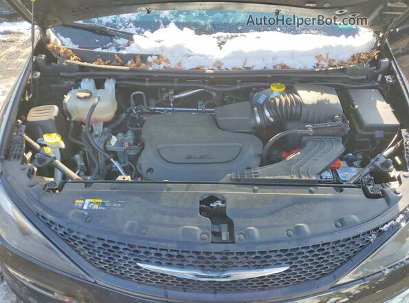 2C4RC1CG2PR548577 2023 CHRYSLER VOYAGER Черный Вид подкапотного пространства