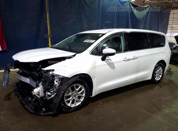 2C4RC1CG2PR623665 2023 CHRYSLER VOYAGER Белый Передняя левая четверть