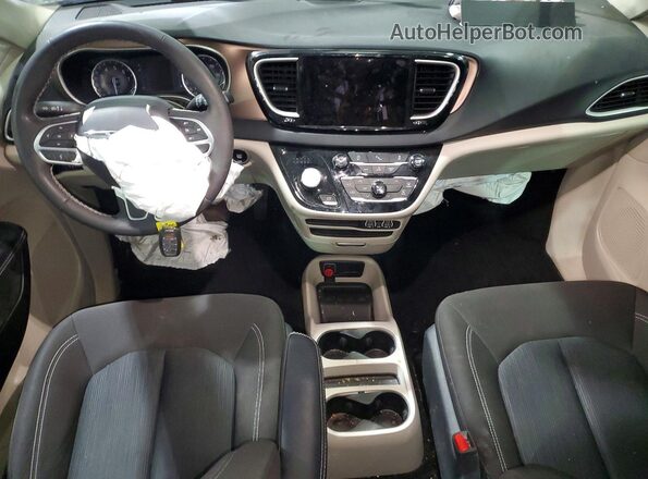 2C4RC1CG2PR623665 2023 CHRYSLER VOYAGER Белый Вид панели приборов