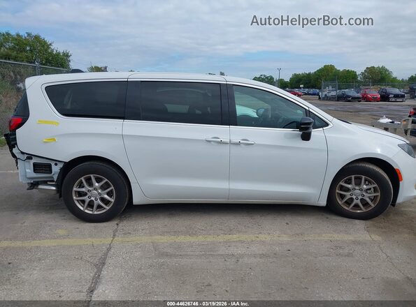 2C4RC1CG2SR571267 2025 CHRYSLER VOYAGER Белый Панорамный вид салона 360°