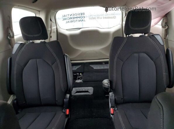 2C4RC1CG4PR602624 2023 CHRYSLER VOYAGER Серый Вид задних сидений