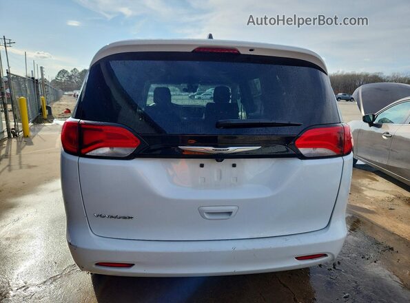 2C4RC1CG5RR176879 2024 CHRYSLER VOYAGER White უკანა ხედი