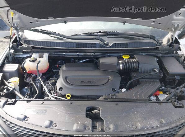 2C4RC1CG6RR140179 2024 CHRYSLER VOYAGER Silver Vista trasera