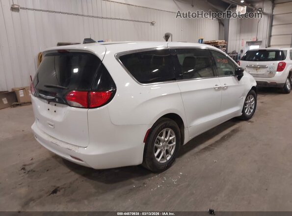 2C4RC1CG6RR194033 2024 CHRYSLER VOYAGER White Tył prawy