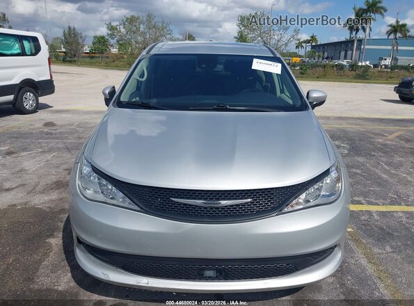 2C4RC1CG7PR548428 2023 CHRYSLER VOYAGER Silver Front view