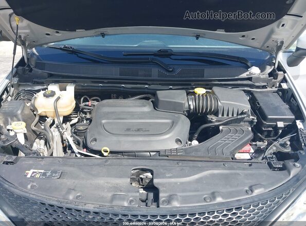 2C4RC1CG7PR548428 2023 CHRYSLER VOYAGER Silver Rear view