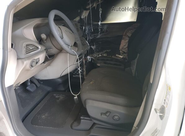 2C4RC1CGXRR152500 2024 CHRYSLER VOYAGER Зеленый Вид задних сидений