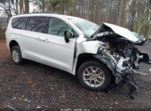 2C4RC1DG2MR505495 2021 CHRYSLER VOYAGER Белый Передняя правая четверть