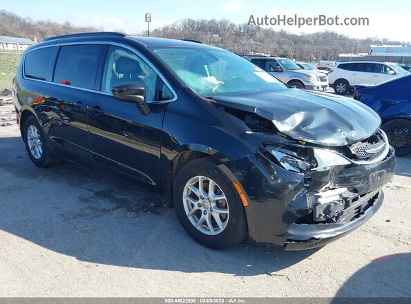 2C4RC1DG6LR145193 2020 CHRYSLER VOYAGER Черный Передняя правая четверть