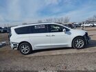 2020 Chrysler Pacifica Touring L Plus White vin: 2C4RC1EG1LR138229