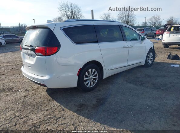 2C4RC1EG8JR108478 2018 CHRYSLER PACIFICA Белый Задняя правая четверть