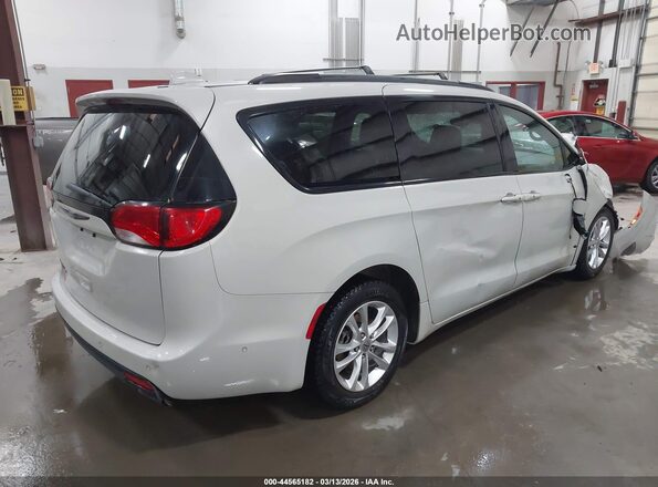 2C4RC1EGXLR200484 2020 CHRYSLER PACIFICA Серый Задняя правая четверть