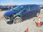 2019 Chrysler Pacifica Touring Plus Blue vin: 2C4RC1FG1KR559512