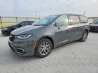 2021 Chrysler Pacifica Touring Gray vin: 2C4RC1FG4MR511568