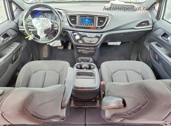 2C4RC1FG7KR638666 2019 CHRYSLER PACIFICA White Vista del salpicadero