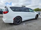 2019 Chrysler Pacifica Touring Plus White vin: 2C4RC1FG7KR638666