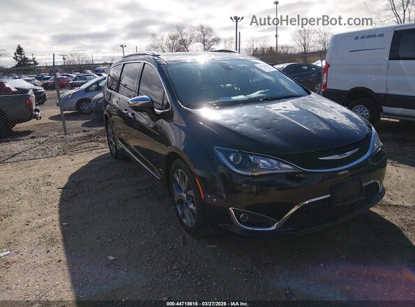 2C4RC1GG0JR117852 2018 CHRYSLER PACIFICA Black Przód prawy
