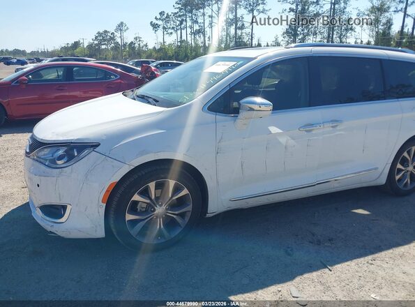 2C4RC1GG4LR238418 2020 CHRYSLER PACIFICA Белый Вид спереди
