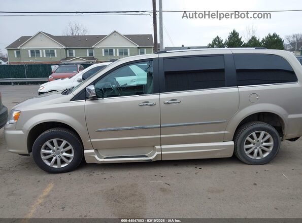 2C4RC1GG6GR158222 2016 CHRYSLER TOWN & COUNTRY Желто-коричневый Панорамный вид салона 360°