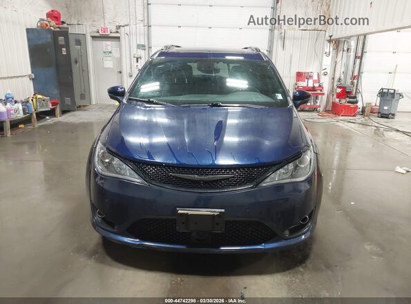 2C4RC1GG7JR350692 2018 CHRYSLER PACIFICA Синий Вид щитка приборов