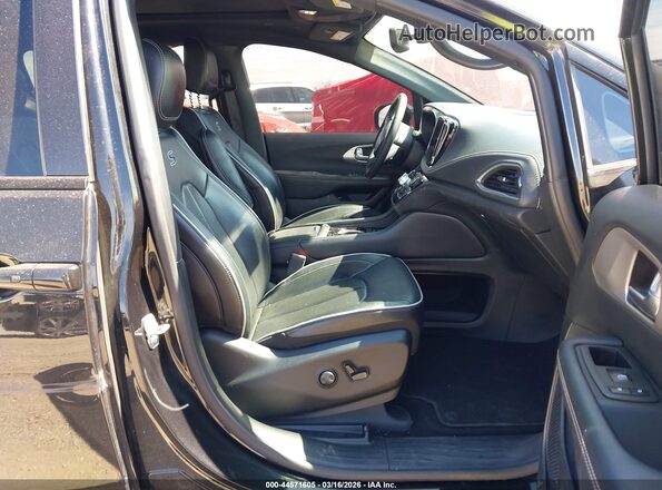 2C4RC1S71RR103140 2024 CHRYSLER PACIFICA Black წინა სალონის ხედი