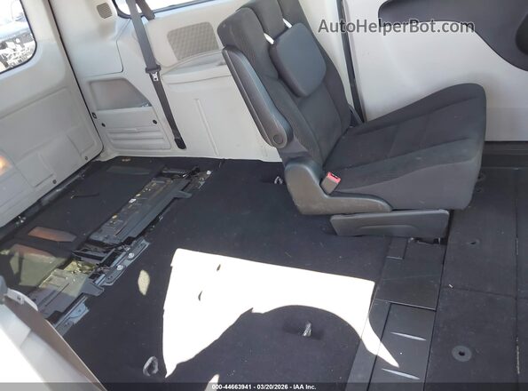 2C4RDGBG4HR851444 2017 DODGE GRAND CARAVAN Черный Вид наклейки с VIN-кодом