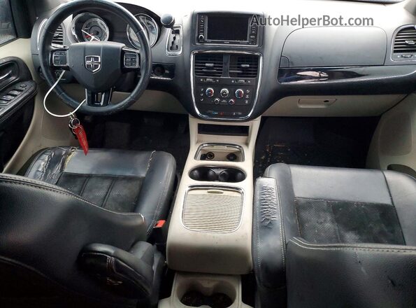 2C4RDGCG1HR699587 2017 DODGE GRAND Черный Вид панели приборов