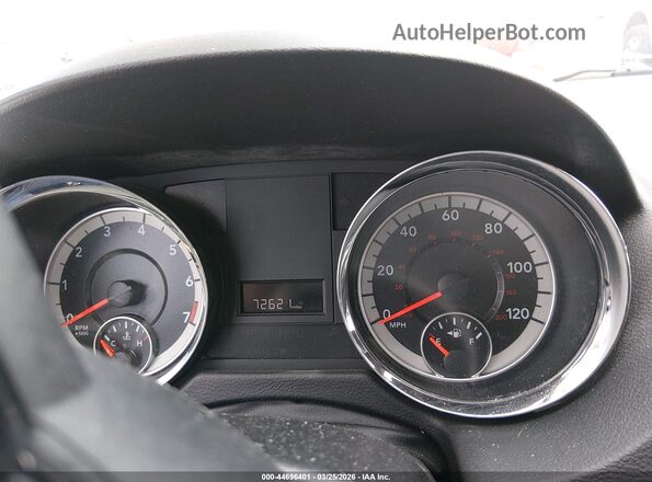 2C4RDGCG4LR170420 2020 DODGE GRAND CARAVAN Серебряный Вид задних сидений