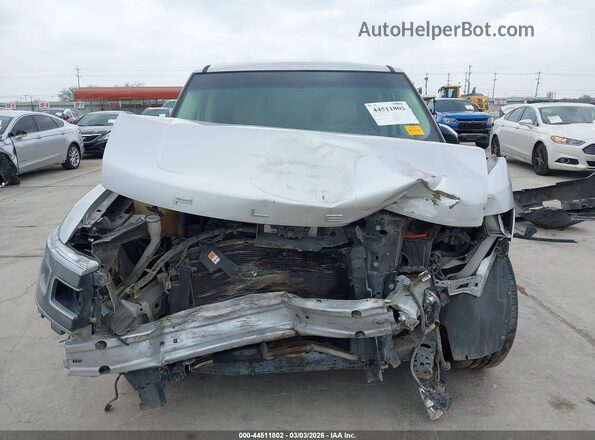 2FMGK5D89HBA09680 2017 FORD FLEX Silver Widok zestawu wskaźników